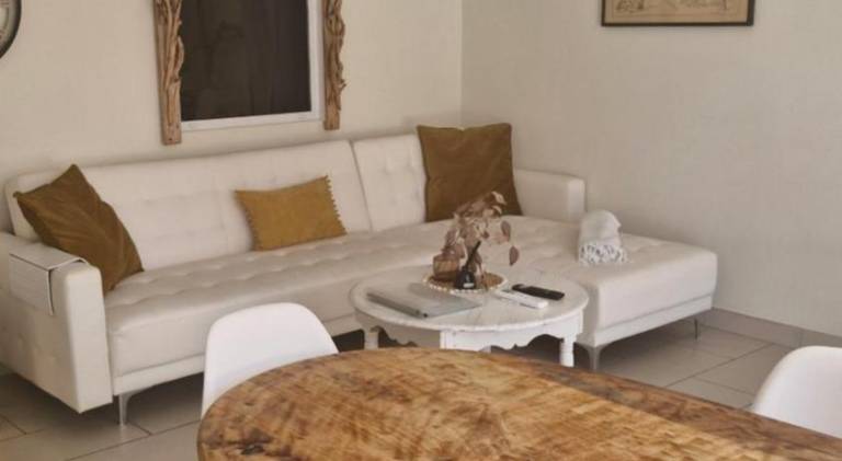 Rental apartment with terrace in Saintes-Maries-de-la-Mer