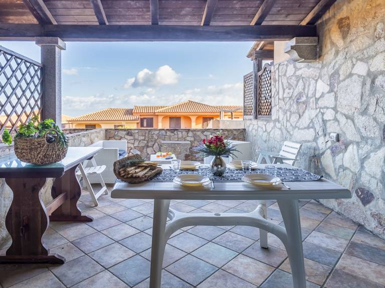 Holiday apartment with yard & terrace | Pets are welcome — photo 2