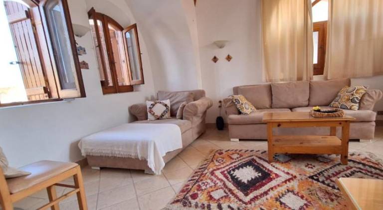 Apartment with 2 rooms for 5 persons — photo 2