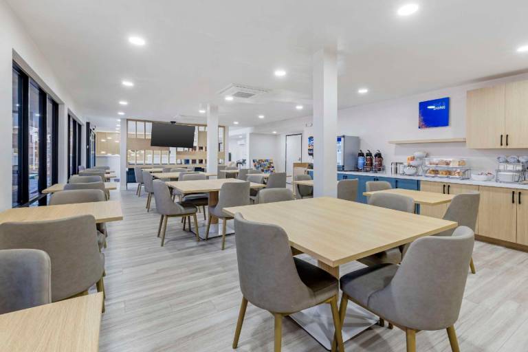 Comfort Inn Sea World Area — photo 3