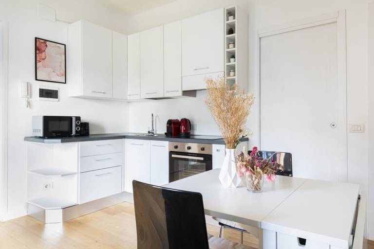 Fully equipped apartment | Next to Milano Centrale railway station | Dogs allowed — photo 4