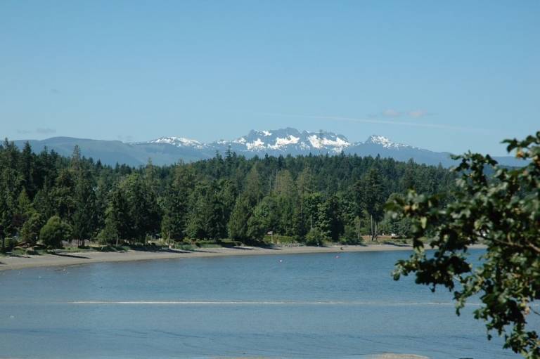 House Nanoose Bay