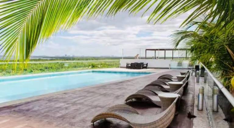 Holiday apartment with pool in Cancún