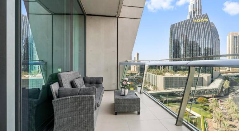 Fully equipped lovely apartment with pool | Near Burj Khalifa | Pet-friendly — photo 3
