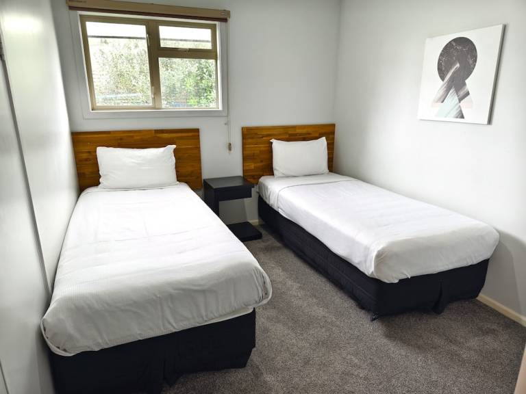 Motel  Fairy Springs