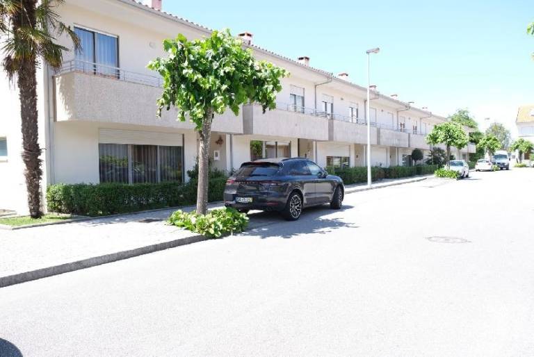 Fully equipped lovely vacation home with private pool & barbecue | Sea view | Beach nearby | Pets are welcome — photo 4