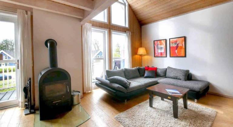 Serviced apartment with garden | Dogs allowed — photo 2