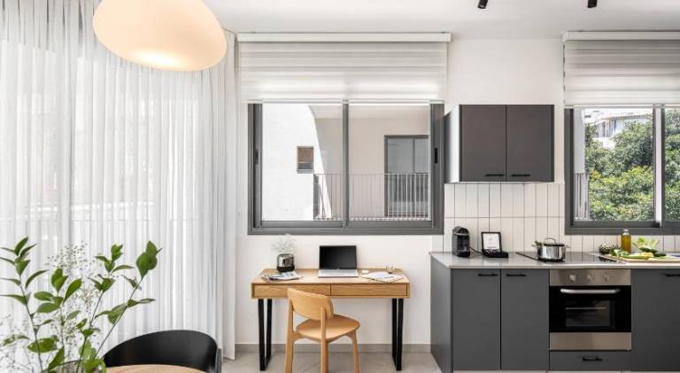 Serviced apartment with terrace | Close to Dizengoff Street — photo 5