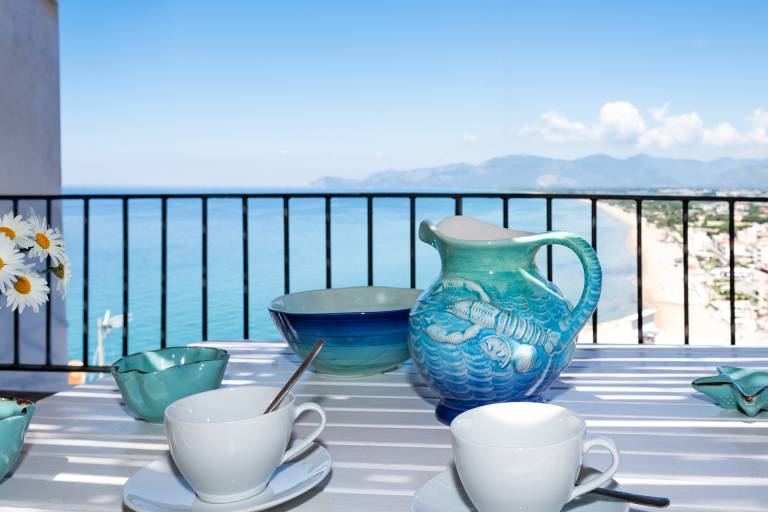 Rental apartment with patio | Good for workation — photo 4