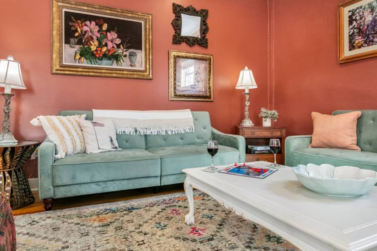 Children-friendly condo | Pets are welcome in Natchez, MS