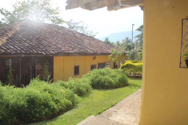 Hostal San Jose 79 in Santa Ana