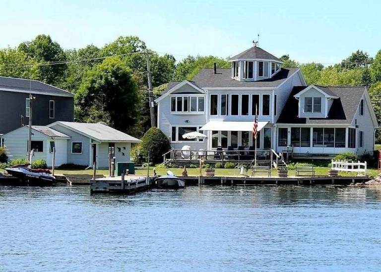 Vacation rentals in Sodus Point from 55 Wimdu