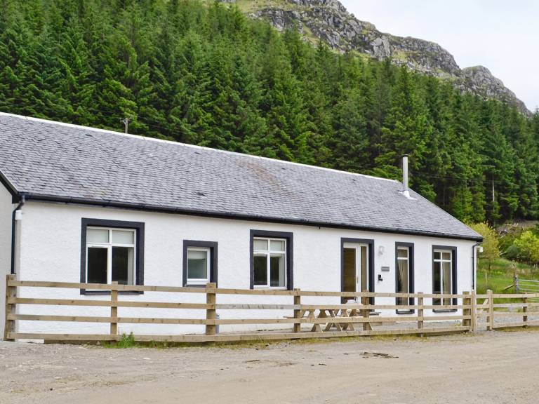 Cottage Benmore