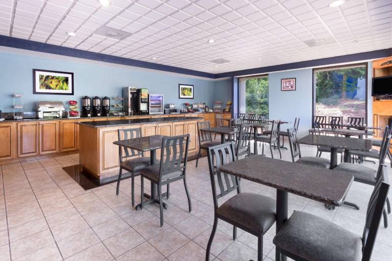 Wingate by Wyndham Athens Near Downtown — photo 4