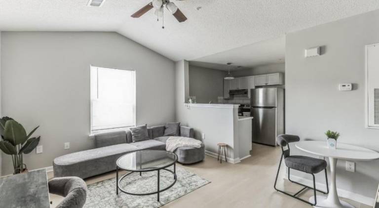 Rental apartment with pool | Suitable for remote work | Dogs allowed — photo 2
