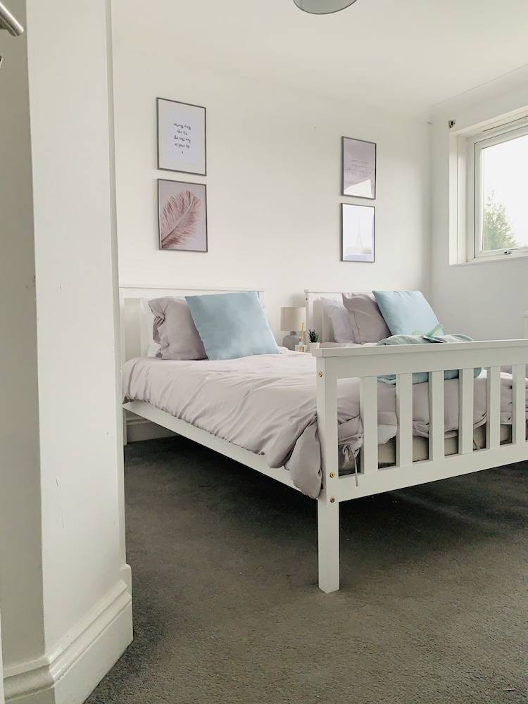 Accommodation Brentwood