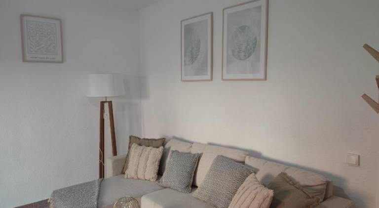 Apartment with 4 rooms for 6 persons in San Ramon, CA