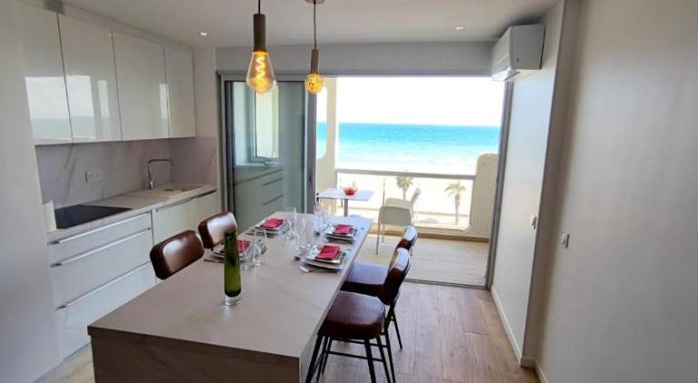 Apartment with pool | Close to the beach | Pets allowed in Canet-en-Roussillon
