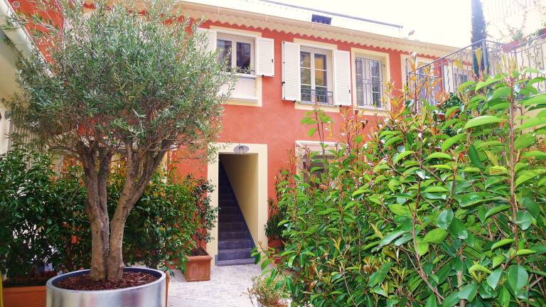 Studio  Nizza