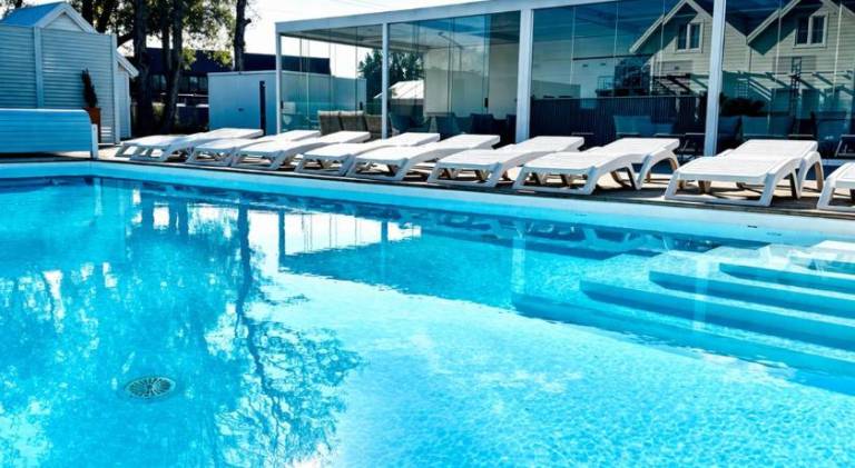 Vacation home with pool | Pets are welcome in Koszalin