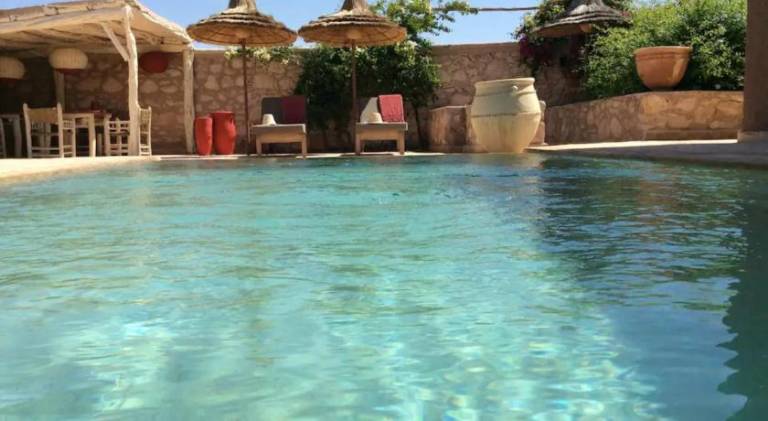 Villa with pool | Pets are welcome — photo 5