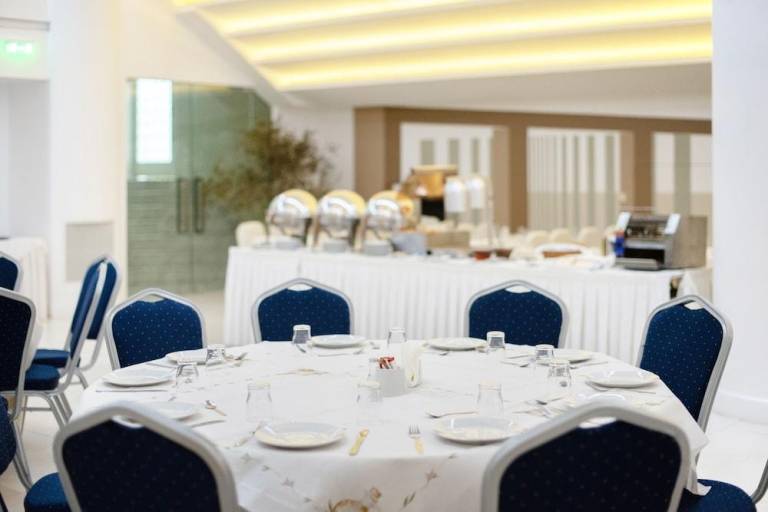 Karalis City Hotel — photo 3