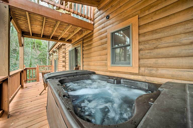 Cabin  Lake Junaluska