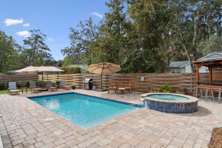 Relax-N-Sea - 524 Bartow Street — photo 5