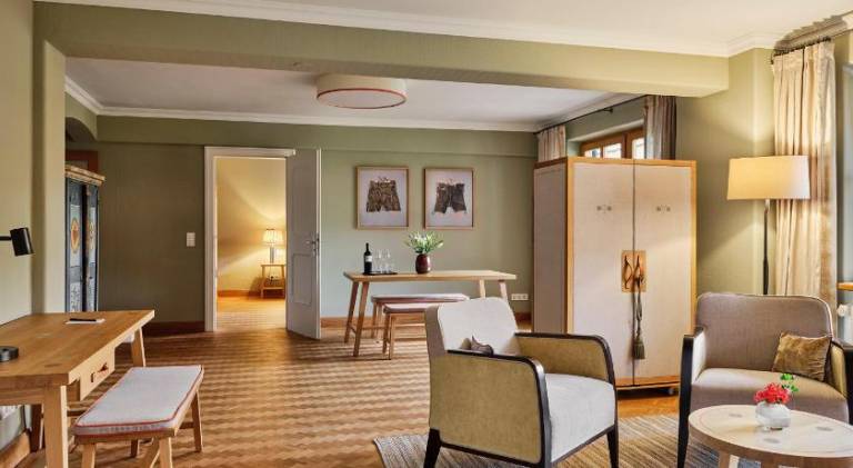 Spa & Resort Bachmair Weissach, LUXURY FAMILY RESORT — photo 4