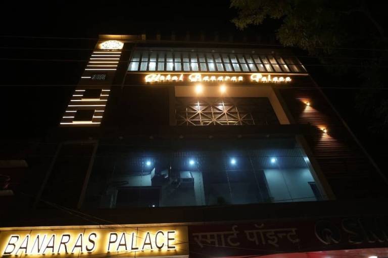 Hotel Banaras Palace