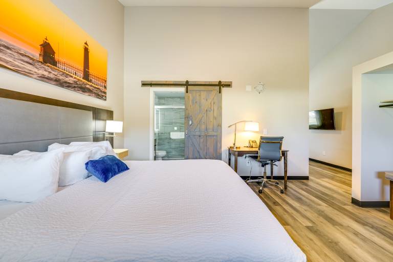 Pet-Friendly Studio Near Lighthouse Beach! — photo 2