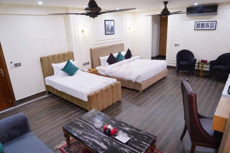 Hotel Elegant Executive Suites