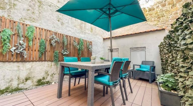 Almada Apartments 468 in Porto