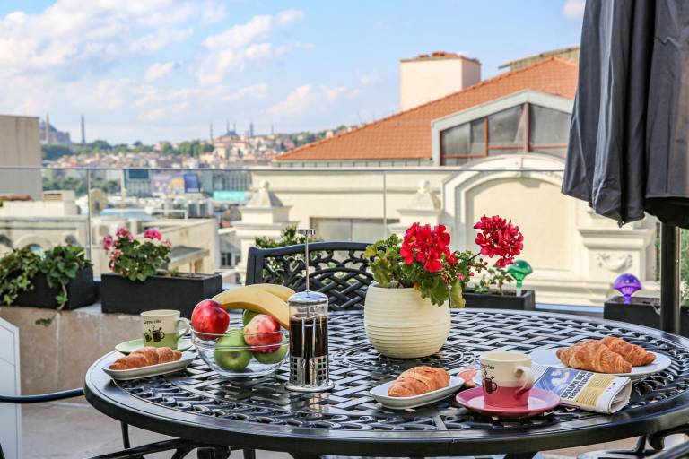 アパートメント  Galata