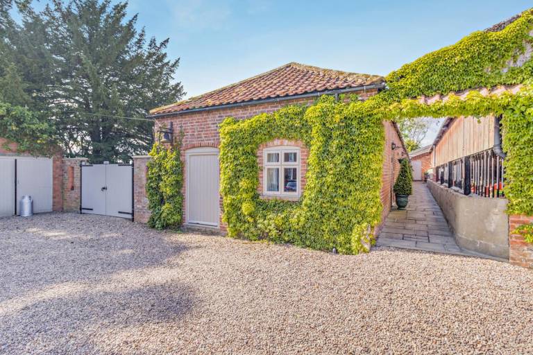 1 Bed in Market Rasen oc 73852