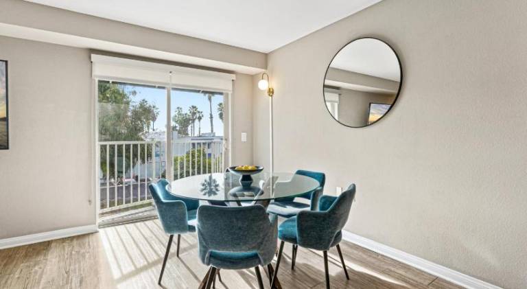 Apartment with pool | Close to Santa Monica Pier — photo 4