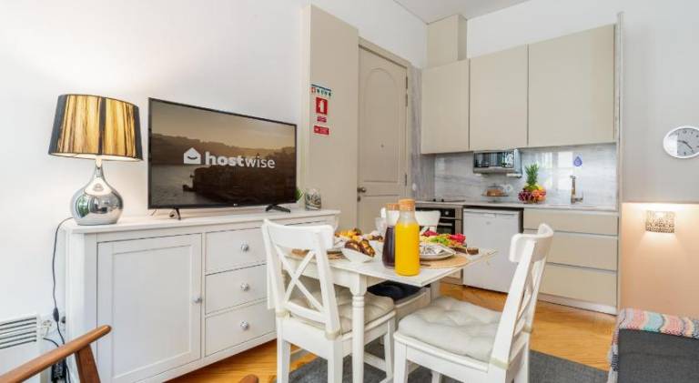 Nice apartment | Next to Igreja do Carmo | Dogs allowed — photo 3