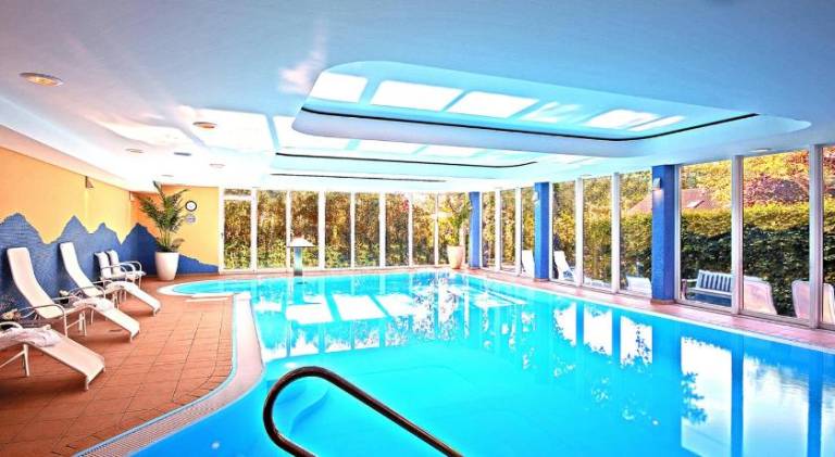 Ringhotel Warnemunder Hof — photo 2