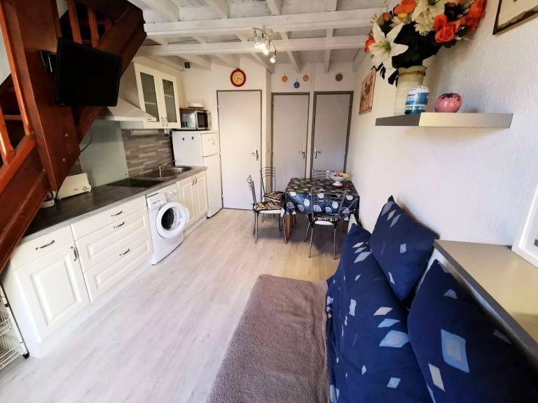Vacation home with barbecue — photo 3