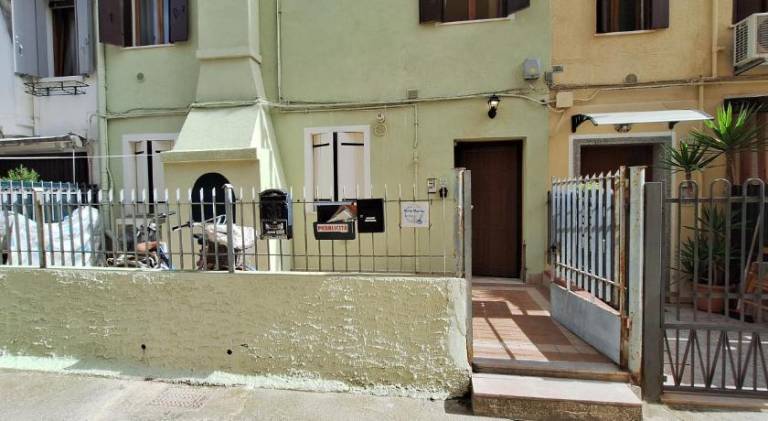 Apartment with 2 rooms for 5 persons — photo 4