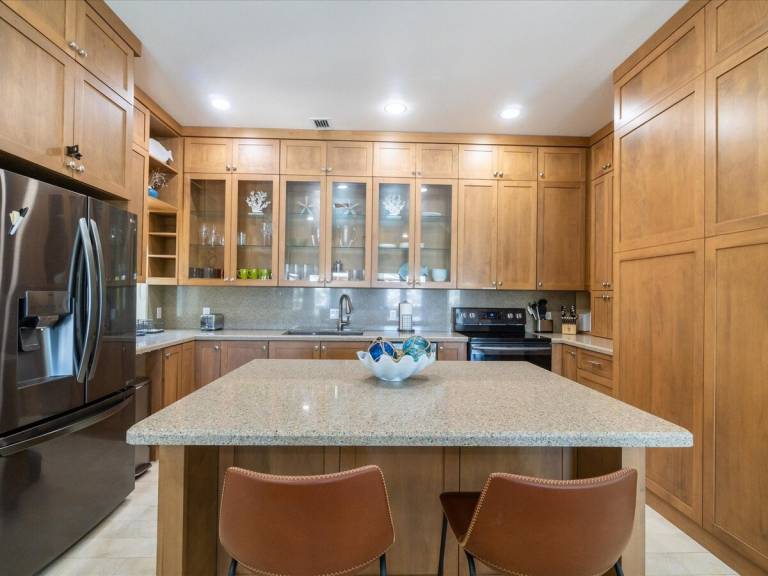 Tranquil Tides Waterfront Pool Home 75 Dock! — photo 4