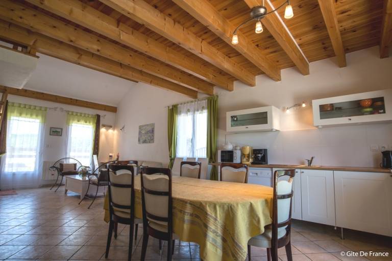 Beautiful gite with terrace, barbecue & garden | Pet-friendly — photo 4