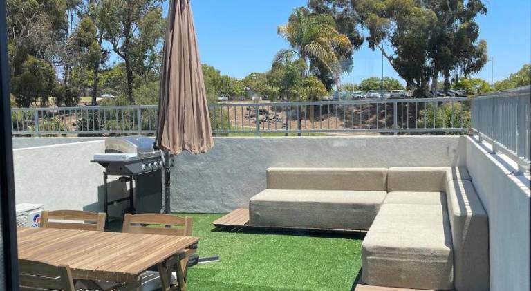 Premier Location with Great Scenic Downtown View