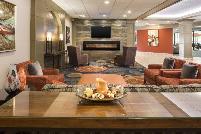 Holiday Inn Wichita East I-35 By IHG — photo 2