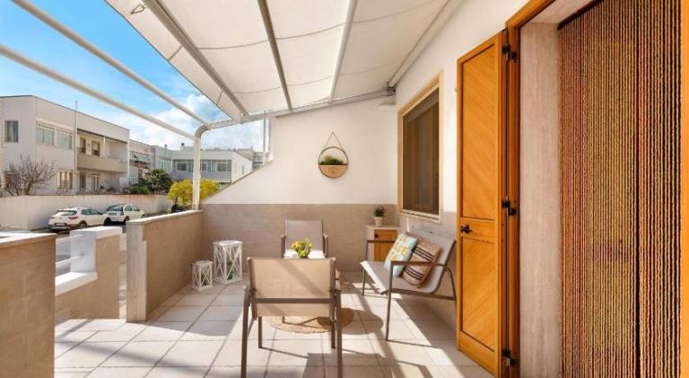 Vacation home with 2 rooms for 4 persons in Giurdignano
