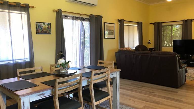 House  Bargara