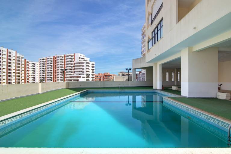 Apartment 'Quaint Beach View - Praia Da Rocha' with Sea View, Wi-Fi and Air Conditioning — photo 5