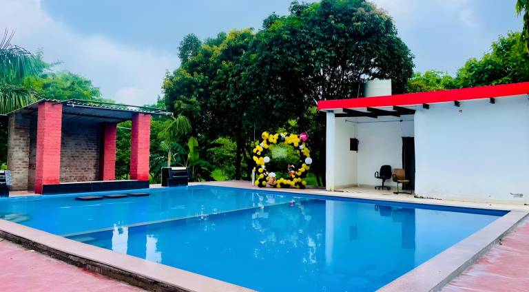 Pleasant villa with garden & pool | Pets are welcome — photo 3