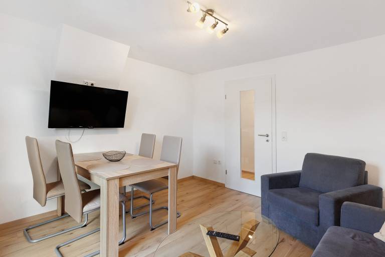 Apartment 'Klose' with Private Terrace, Balcony and Wi-Fi — photo 5