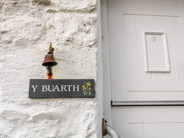 Children-friendly charming cottage with yard | Pets are welcome — photo 3